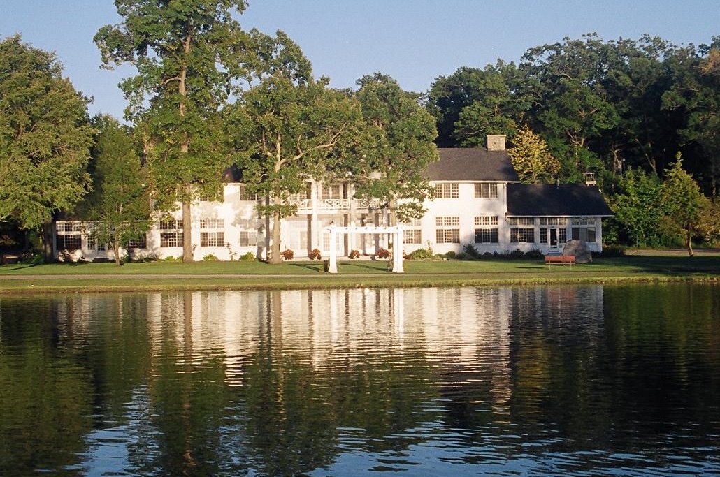 Cromaine Lodge