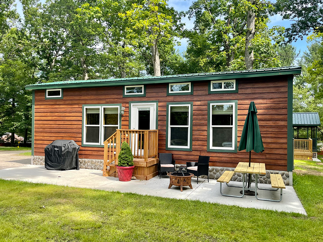 Redwood Chalet Cottage