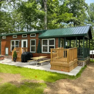 Waldenwoods Glacier Chalet