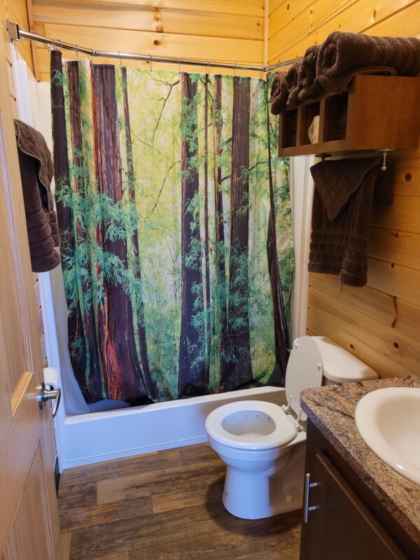 Redwood Chalet - Image 7